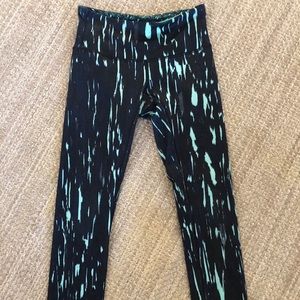 Lululemon cropped leggings size 2.